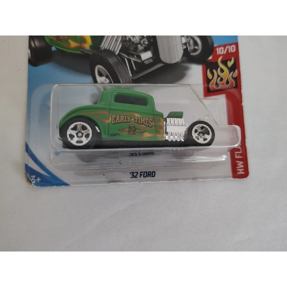2017 Hot Wheels '32 Ford HW Flames Series Green Hot Rod - NEW NIP